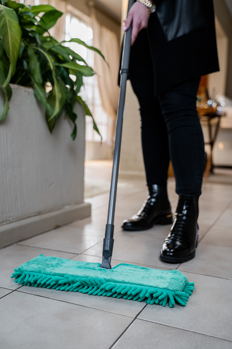 Floorwiz 2 in 1 Mop | Microfibre Mop - Verimark